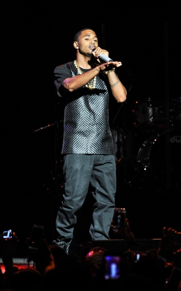 Trey Songz perfoms at a free concert hosted by Amazon Student and Pandora at the Fox Theatre in Oakland Sunday, September 15, 2013.